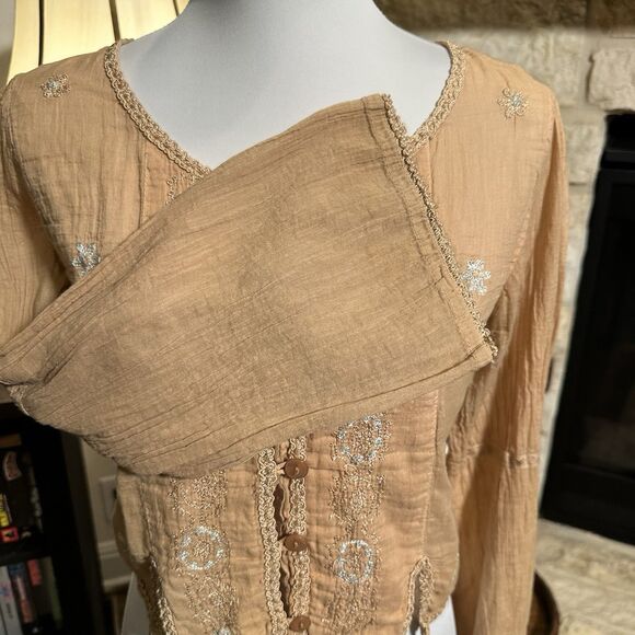 More By Lata Y2K Embroidered Button Up Top M Cottagecore Fairy Peasant Hippie - Picture 4 of 8